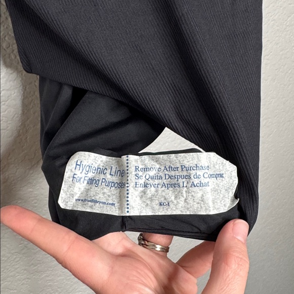 NWT Becca by Rebecca Virtue Modern Edge Rib Toni Plunge One-Piece Swimsuit Sz L - Picture 8 of 10